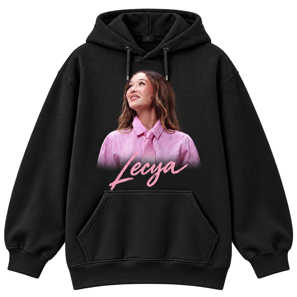 Hoodie noir · Portrait couleur — face avant